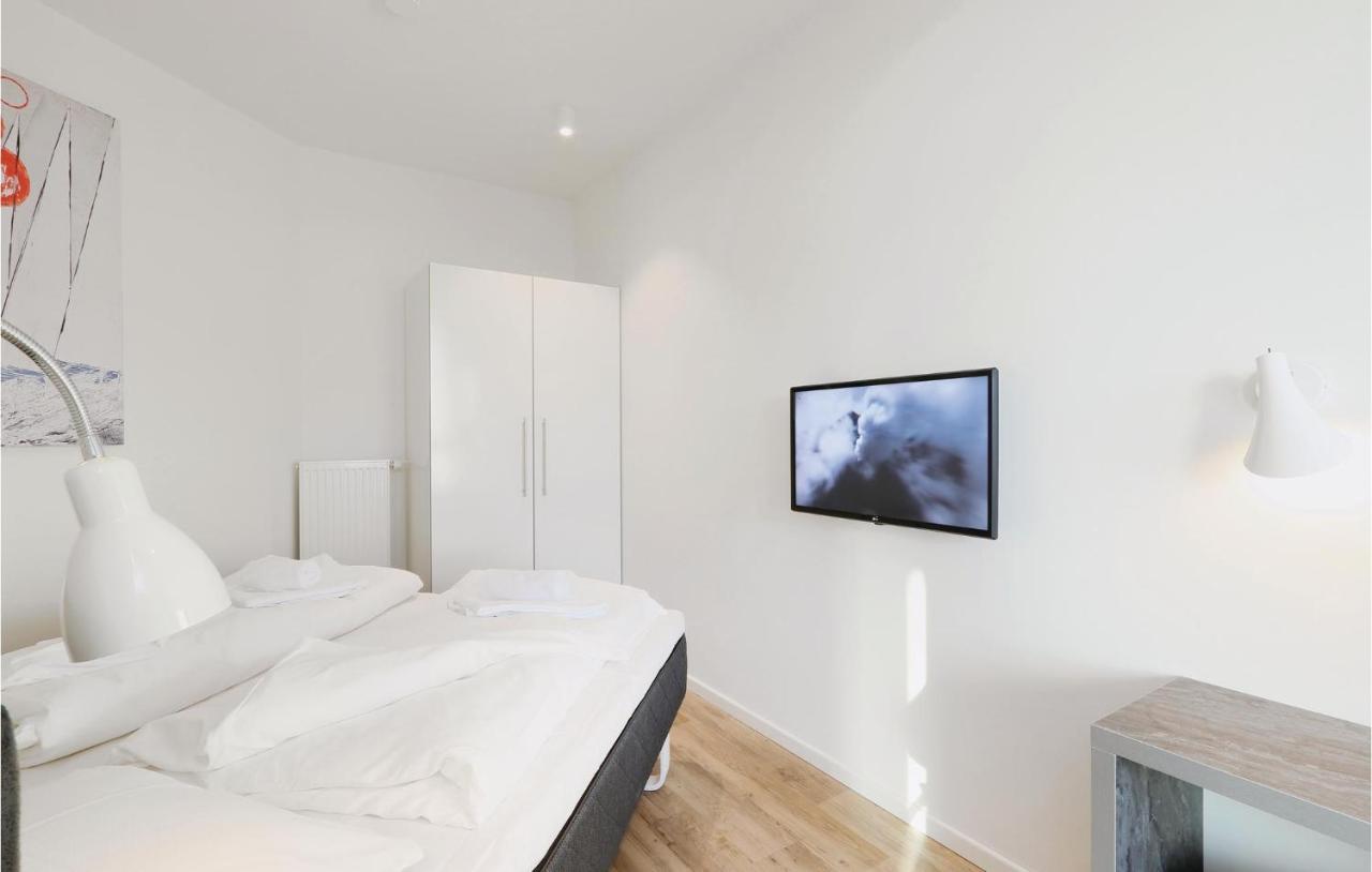 Nice Apartment In Luebeck Travemuende With Kitchen Exteriör bild
